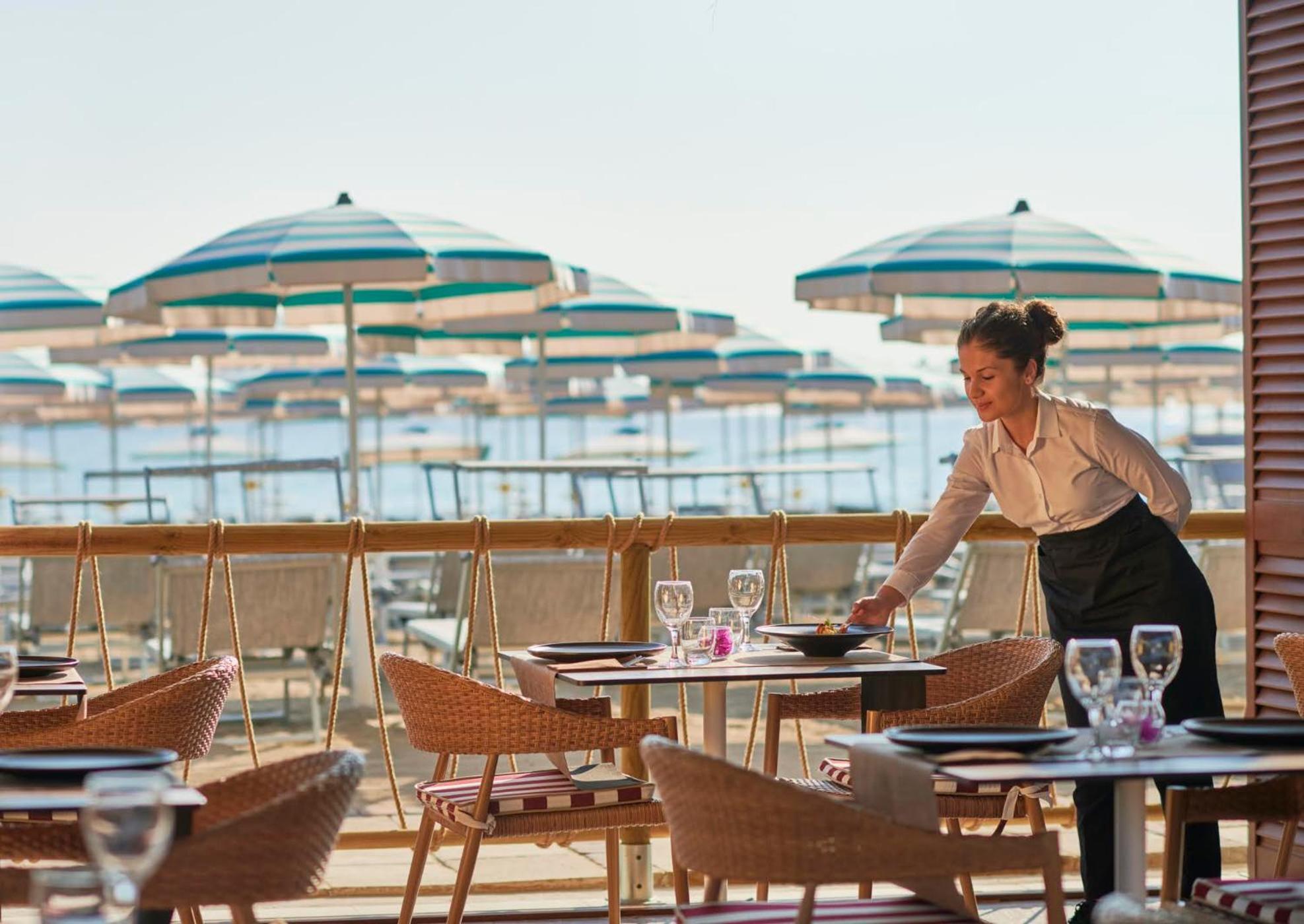 Granserena Hotel Torre Canne Buitenkant foto